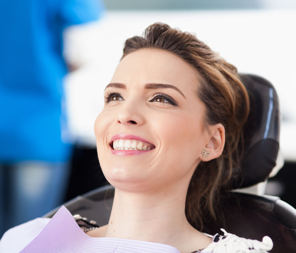 Porcelain vs Composite Veneers: Which Is Right for You?